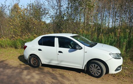 Renault Logan II, 2018 год, 440 000 рублей, 5 фотография