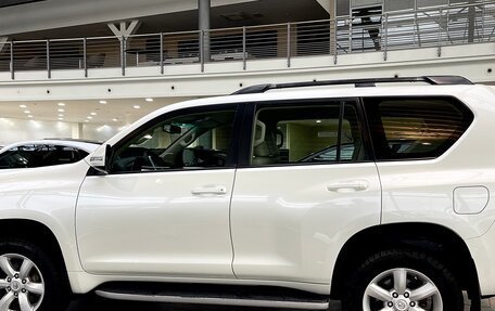 Toyota Land Cruiser Prado 150 рестайлинг 2, 2010 год, 2 470 000 рублей, 3 фотография