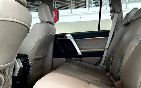 Toyota Land Cruiser Prado 150 рестайлинг 2, 2010 год, 2 470 000 рублей, 19 фотография