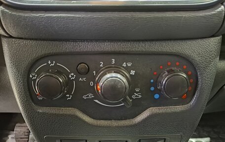 Renault Dokker, 2019 год, 980 000 рублей, 15 фотография