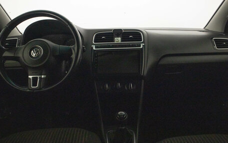 Volkswagen Polo VI (EU Market), 2012 год, 699 000 рублей, 13 фотография