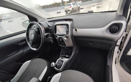 Toyota Aygo II, 2016 год, 900 000 рублей, 9 фотография