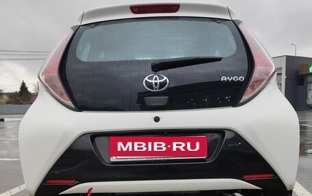 Toyota Aygo II, 2016 год, 900 000 рублей, 4 фотография