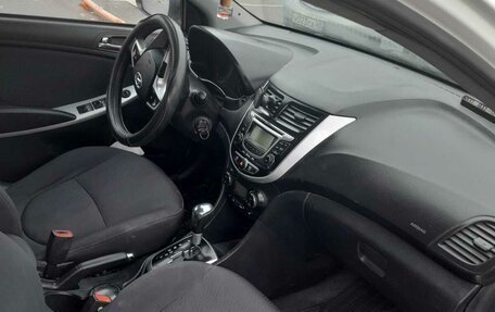 Hyundai Solaris II рестайлинг, 2012 год, 710 000 рублей, 11 фотография