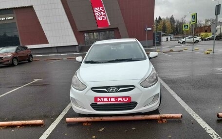 Hyundai Solaris II рестайлинг, 2012 год, 710 000 рублей, 9 фотография