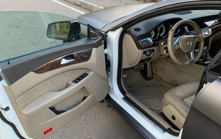 Mercedes-Benz CLS, 2013 год, 2 200 000 рублей, 12 фотография