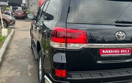 Toyota Land Cruiser 200, 2016 год, 6 250 000 рублей, 5 фотография