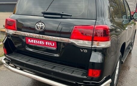 Toyota Land Cruiser 200, 2016 год, 6 250 000 рублей, 7 фотография