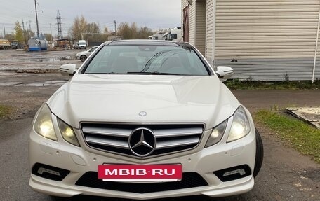 Mercedes-Benz E-Класс, 2009 год, 1 425 000 рублей, 2 фотография