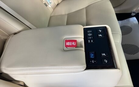 Toyota Camry, 2016 год, 2 990 000 рублей, 8 фотография