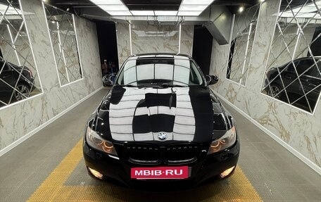 BMW 3 серия, 2011 год, 1 200 000 рублей, 21 фотография