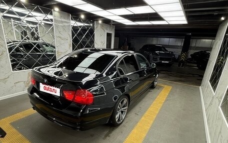 BMW 3 серия, 2011 год, 1 200 000 рублей, 16 фотография