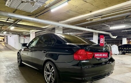 BMW 3 серия, 2011 год, 1 200 000 рублей, 36 фотография