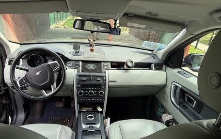 Land Rover Discovery Sport I рестайлинг, 2016 год, 2 799 000 рублей, 6 фотография