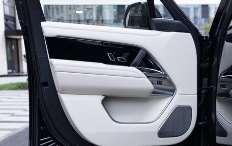 Land Rover Range Rover IV рестайлинг, 2025 год, 22 500 000 рублей, 14 фотография