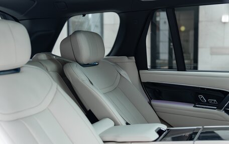 Land Rover Range Rover IV рестайлинг, 2025 год, 22 500 000 рублей, 39 фотография