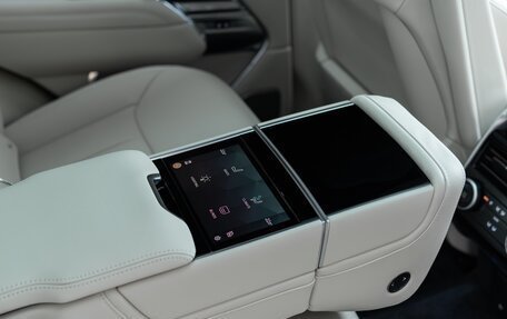 Land Rover Range Rover IV рестайлинг, 2025 год, 22 500 000 рублей, 37 фотография