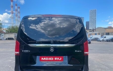 Mercedes-Benz V-Класс, 2016 год, 4 000 000 рублей, 9 фотография