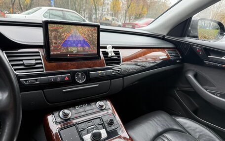 Audi A8, 2010 год, 1 350 000 рублей, 10 фотография