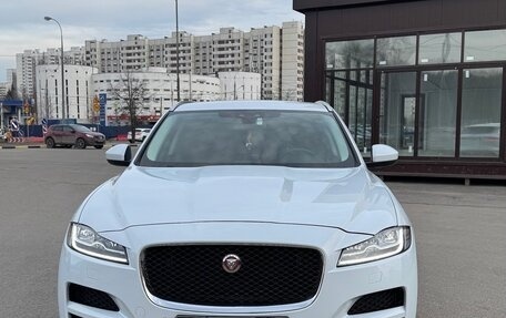 Jaguar F-Pace, 2017 год, 2 870 000 рублей, 2 фотография