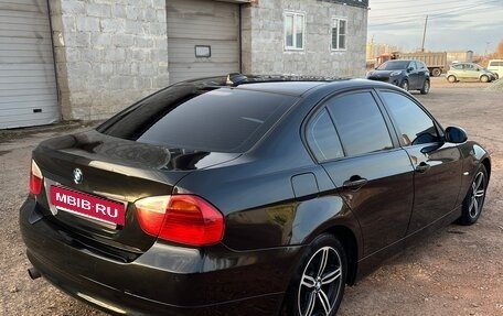 BMW 3 серия, 2007 год, 1 150 000 рублей, 4 фотография