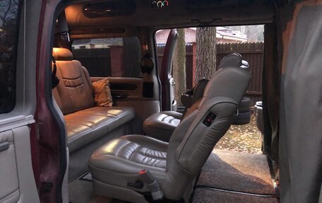 Chevrolet Express II, 2007 год, 2 300 000 рублей, 17 фотография