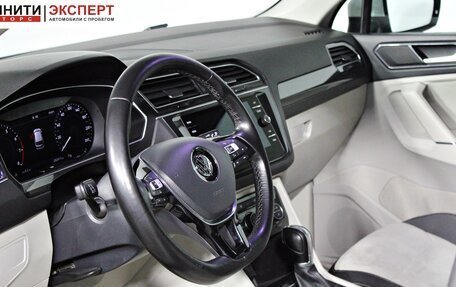 Volkswagen Tiguan II, 2018 год, 1 997 000 рублей, 11 фотография