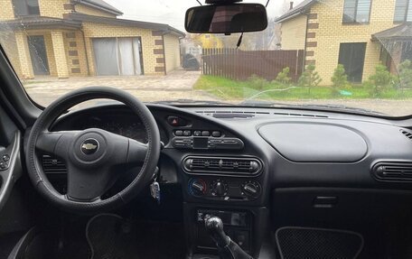 Chevrolet Niva I рестайлинг, 2015 год, 530 000 рублей, 5 фотография