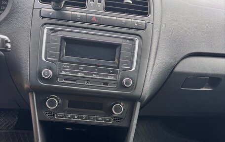 Volkswagen Polo VI (EU Market), 2015 год, 1 099 000 рублей, 12 фотография