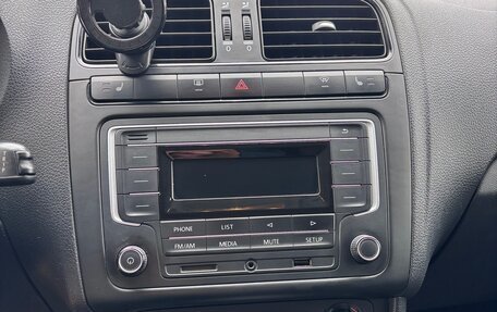 Volkswagen Polo VI (EU Market), 2015 год, 1 099 000 рублей, 17 фотография