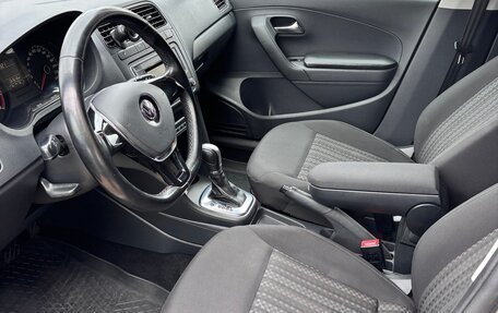 Volkswagen Polo VI (EU Market), 2015 год, 1 099 000 рублей, 18 фотография