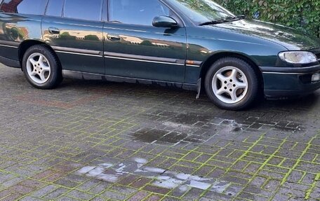 Opel Omega B, 1995 год, 400 000 рублей, 4 фотография