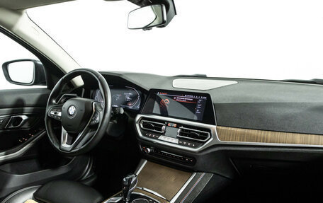 BMW 3 серия, 2020 год, 3 500 000 рублей, 9 фотография