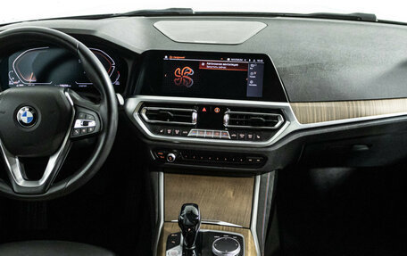 BMW 3 серия, 2020 год, 3 500 000 рублей, 14 фотография