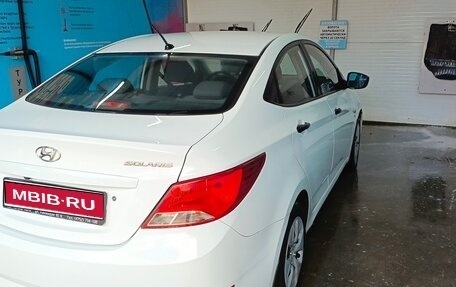 Hyundai Solaris II рестайлинг, 2015 год, 780 000 рублей, 1 фотография