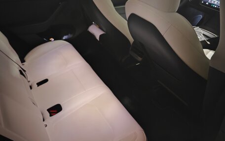 Tesla Model Y I, 2023 год, 5 150 000 рублей, 4 фотография