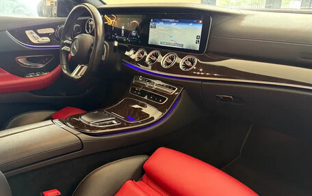 Mercedes-Benz E-Класс, 2023 год, 6 820 000 рублей, 7 фотография