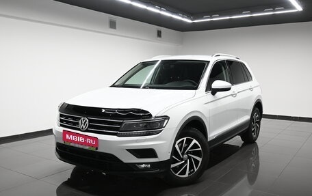 Volkswagen Tiguan II, 2018 год, 2 195 000 рублей, 1 фотография