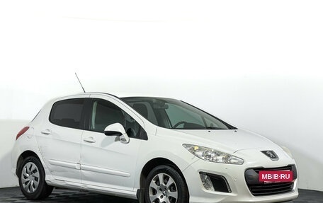Peugeot 308 II, 2012 год, 697 000 рублей, 3 фотография