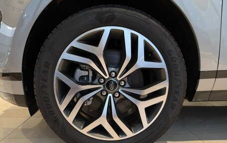 Land Rover Range Rover Evoque II, 2024 год, 5 490 000 рублей, 7 фотография