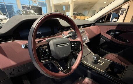 Land Rover Range Rover Evoque II, 2024 год, 5 490 000 рублей, 12 фотография