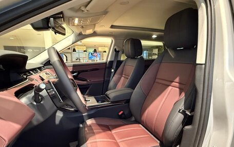 Land Rover Range Rover Evoque II, 2024 год, 5 490 000 рублей, 10 фотография