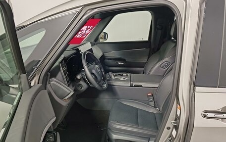 Lexus LM, 2024 год, 19 990 000 рублей, 11 фотография