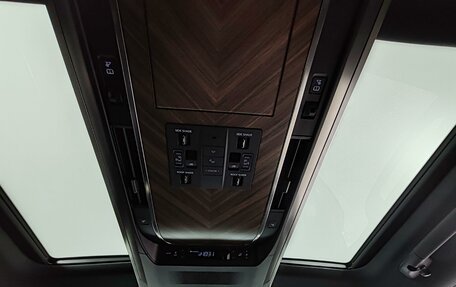 Lexus LM, 2024 год, 19 990 000 рублей, 28 фотография