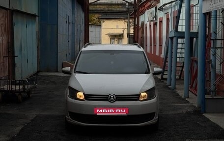 Volkswagen Touran III, 2012 год, 1 150 000 рублей, 6 фотография