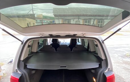 Volkswagen Touran III, 2012 год, 1 150 000 рублей, 15 фотография