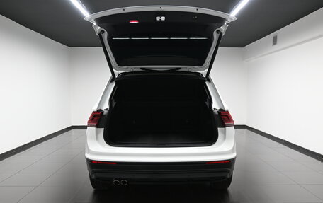 Volkswagen Tiguan II, 2018 год, 2 195 000 рублей, 7 фотография