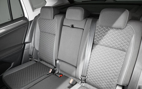 Volkswagen Tiguan II, 2018 год, 2 195 000 рублей, 9 фотография