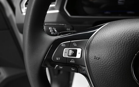 Volkswagen Tiguan II, 2018 год, 2 195 000 рублей, 16 фотография