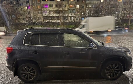 Volkswagen Tiguan I, 2011 год, 1 000 000 рублей, 2 фотография